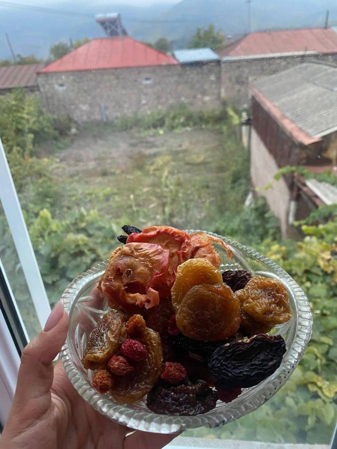Gevorgyans Bed&Breakfast Tat'ev Buitenkant foto